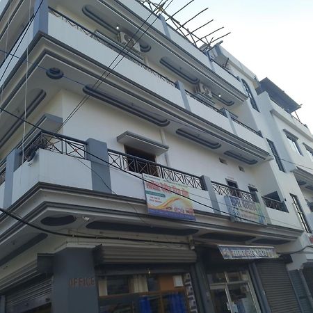 Lbh Hotel Gaya Exterior photo